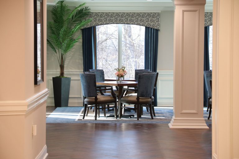 Livingston dining