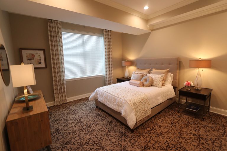 livingstoon room