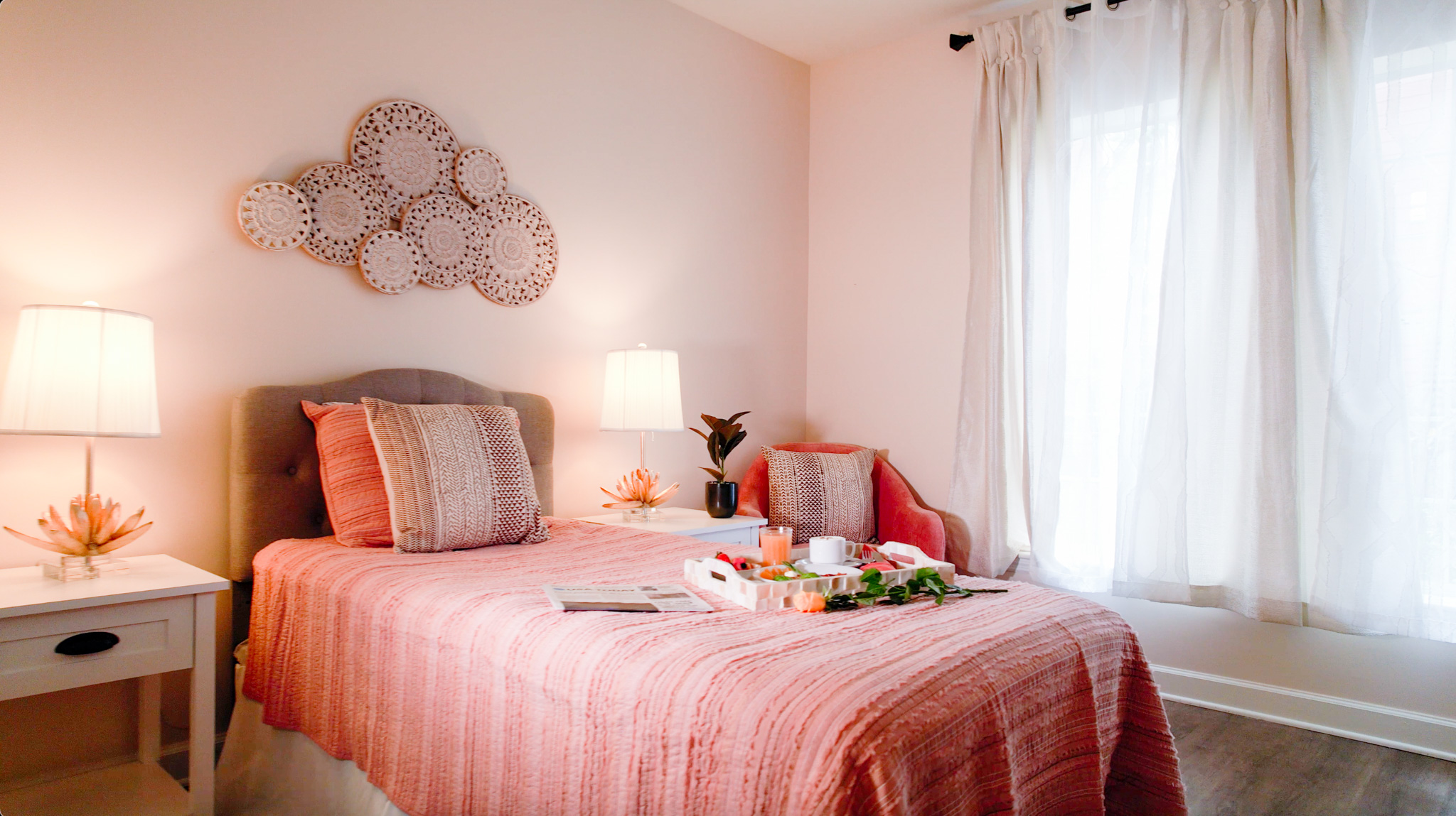 model room - pink