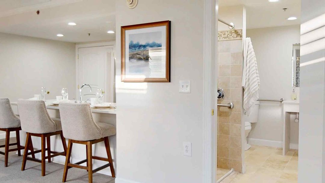cherry hill apartment bath_shower