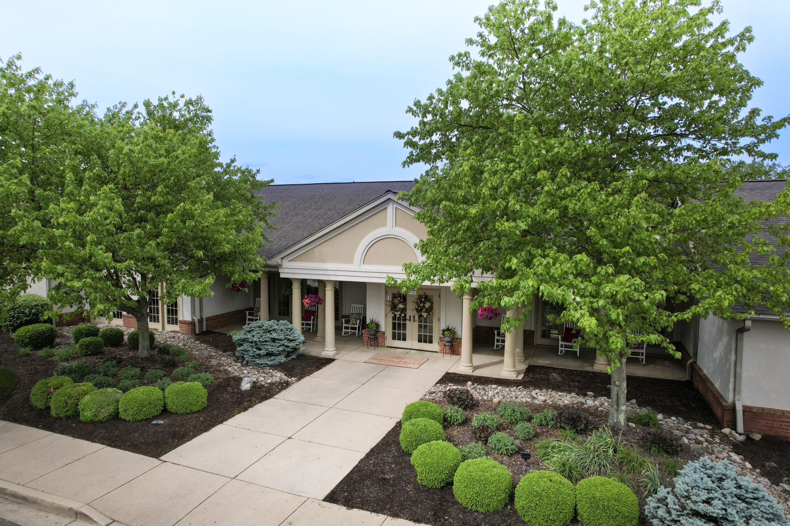 Singing Woods exterior image