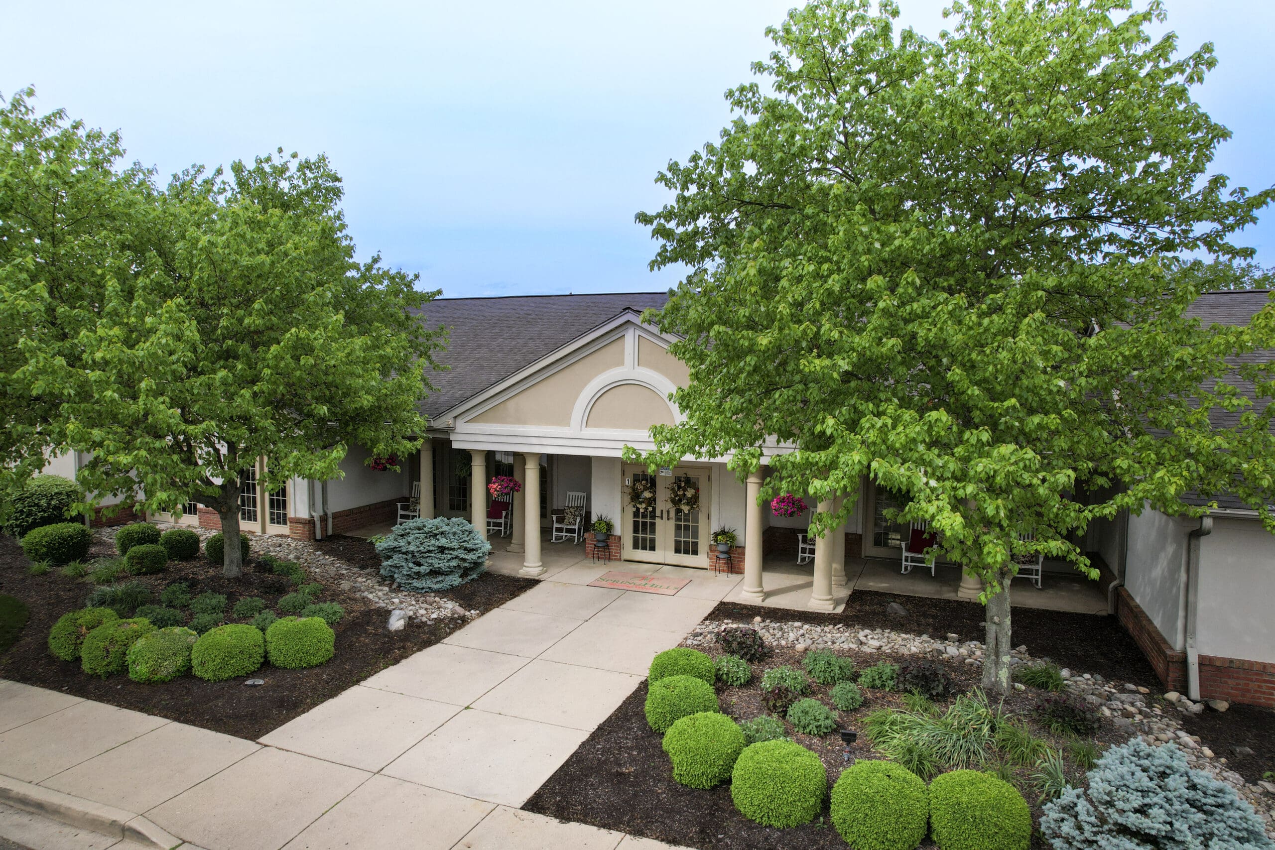 singing woods exterior image of front building entrance