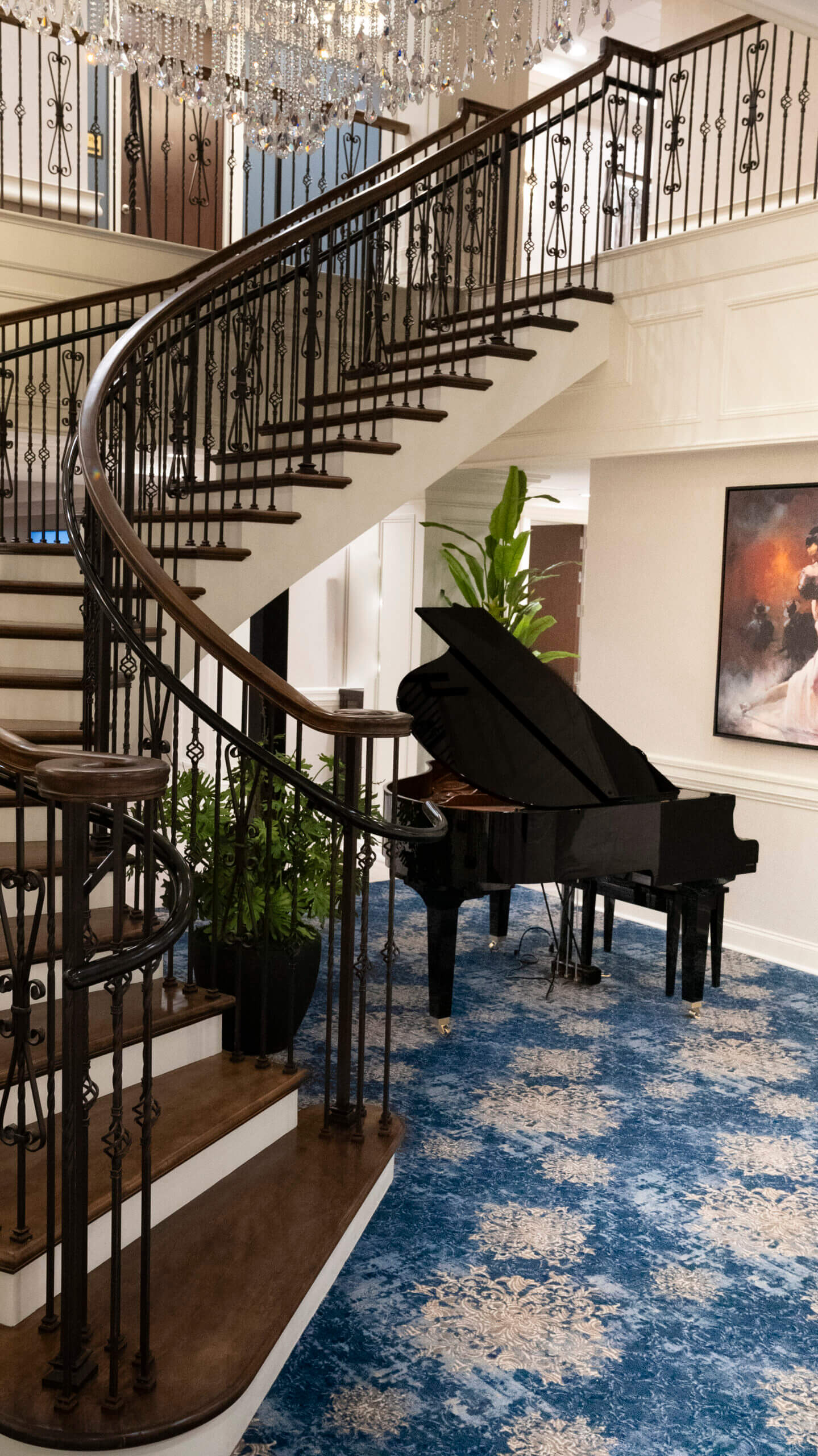 Livingston Piano in lobby